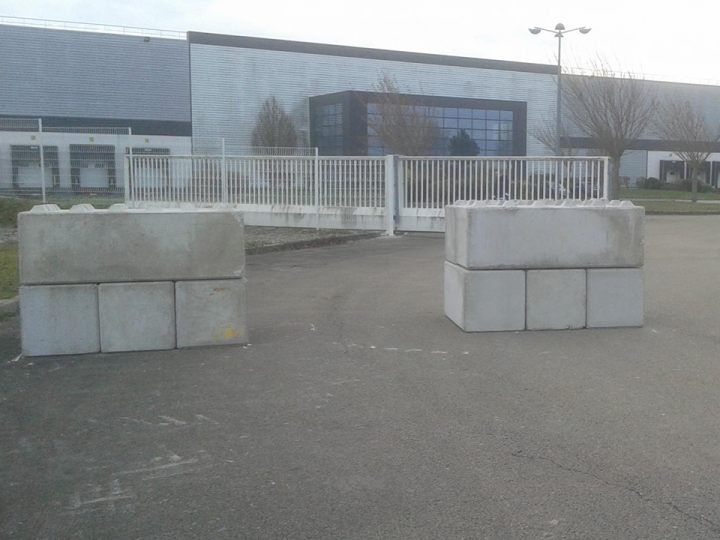 Construction mur de pierre Aube